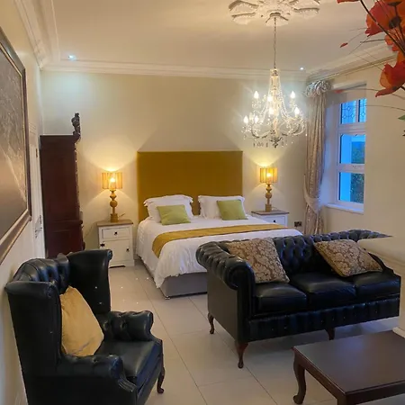 St Columbs House Bed & Breakfast