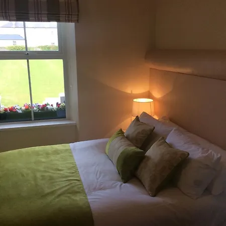 Bed & Breakfast St Columbs House 5*