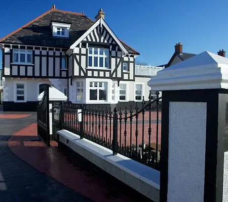 St Columbs House Bed & Breakfast