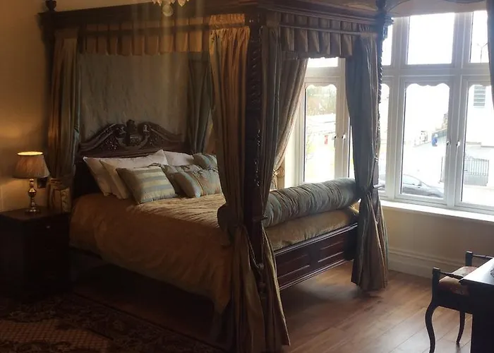 St Columbs House Bed and breakfast Buncrana