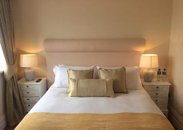 St Columbs House فندق مبيت وإفطار