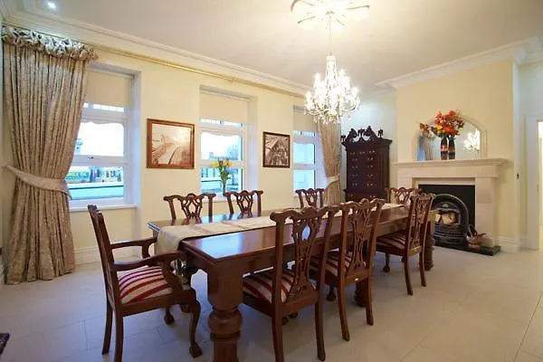 St Columbs House Bed and breakfast 5*